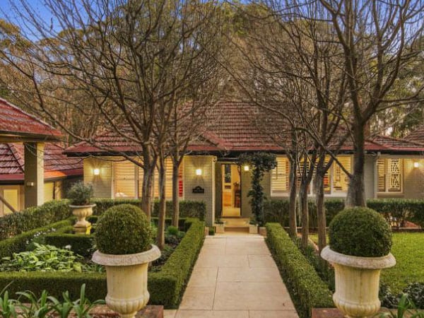 new roof installation Sydney St. Ives roof repairs St. Ives sydney